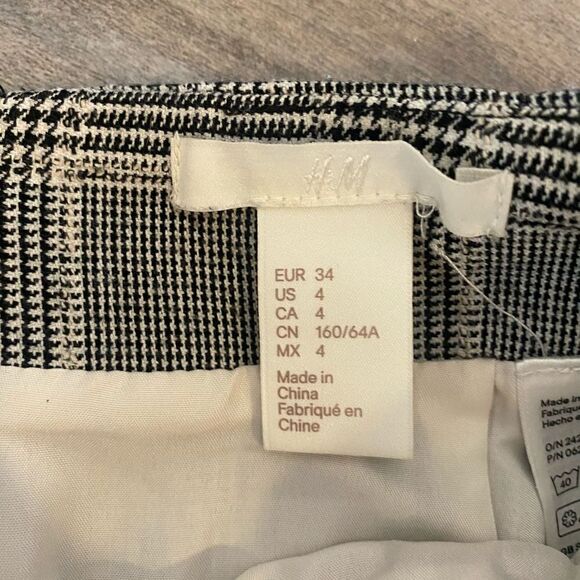 H&M Black Plaid Cross Skirt Women 4‎ - Picture 4 of 4